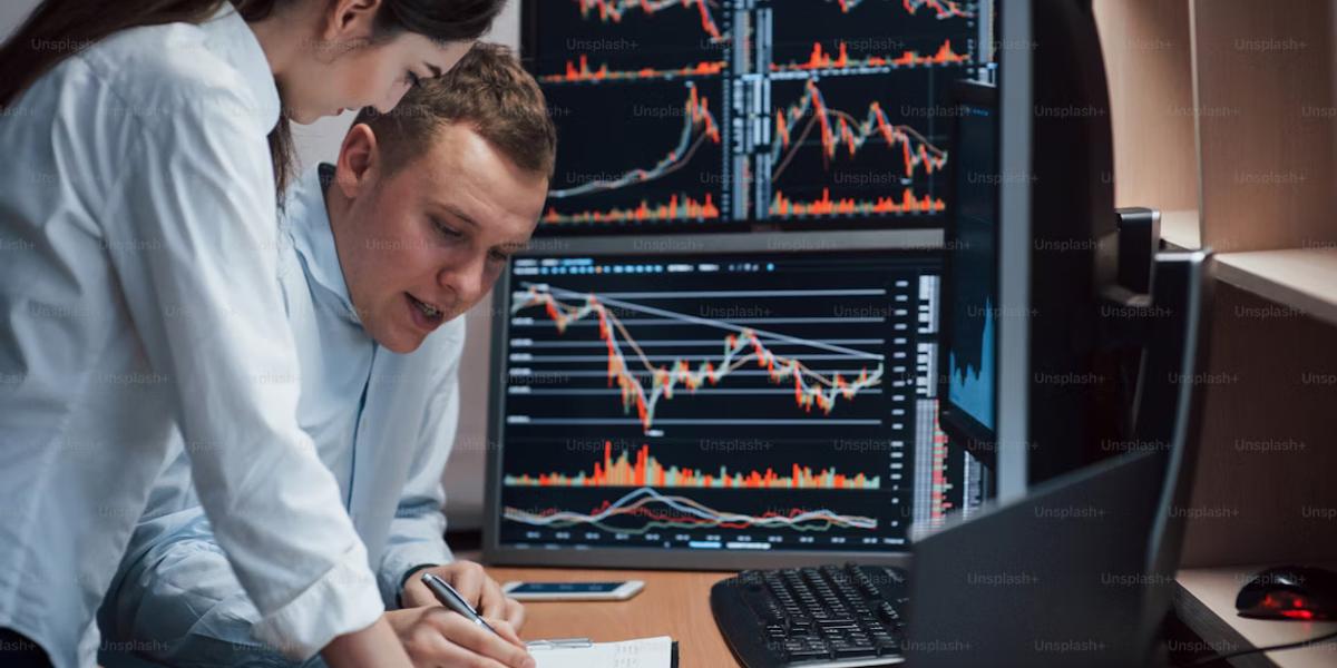 Bursa încheie săptămâna pe roșu, după anunțul privind intrarea în recesiune tehnică