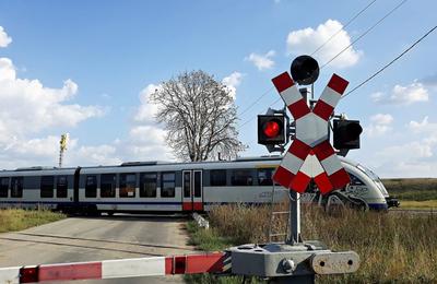 111 milioane de lei vor fi alocate de către Guvern pentru modernizarea a 20 de treceri la nivel cu calea ferată din județul Cluj