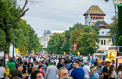 Street Food Festival aduce restricții de circulație pe Kiseleff și modificări în transportul public. Trei linii STB vor fi deviate în weekend.