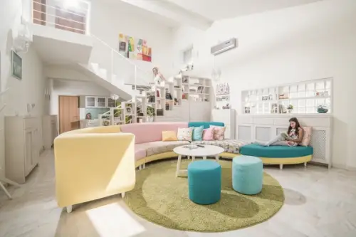 Casa din Arad cu un interior luminos si primitor