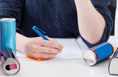 Un elev din Apahida a ajuns la spital după ce a consumat nicotină și o băutură energizantă