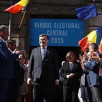 Crin Antonescu spune că se va califica sigur în finala prezidențială. Ce relații vrea cu SUA și UE?