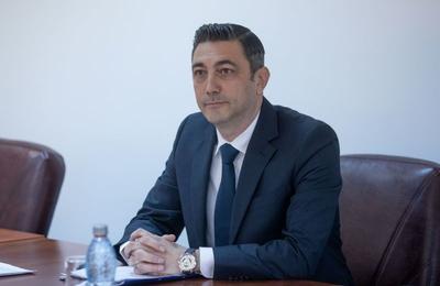 Alex Florenţa, despre proiectul care dezincriminează evaziunea fiscală dacă este până la un milion de euro: Cred că limita este prea ridicată. Cel puţin pentru nivelul actual al României