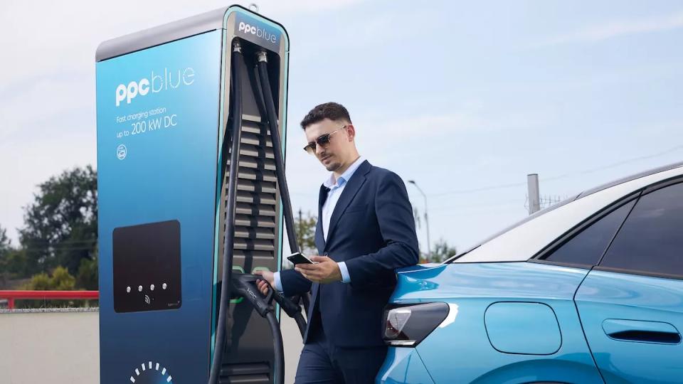 Peste 100 de puncte de încărcare PPC blue în nouă magazine Selgros