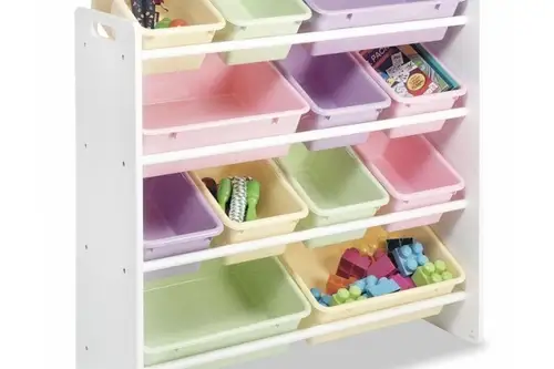 Moduri de a organiza jucariile copiilor