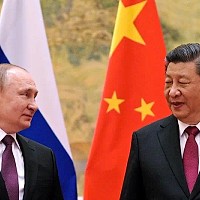 Vladimir Putin l-a sunat pe Xi Jinping pentru a-l informa în privința discuțiilor cu SUA. Ce i-a transmis președintele Chinei