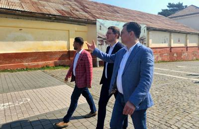 Ministrul Economiei: Judeţul Alba şi Alba Iulia au un potenţial turistic de necontestat. Din păcate, datele statistice şi studiile arată că acest potenţial este prea puţin fructificat