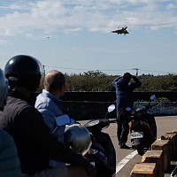 China înconjoară Taiwanul cu exerciţii militare majore, cu foc real. „Avertisment serios” împotriva independenței insulei