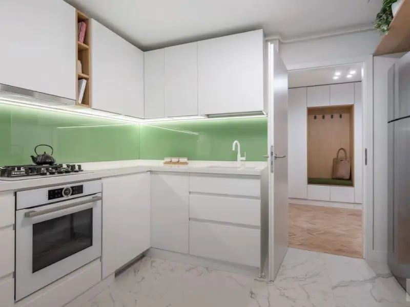 Amenajare apartament de 2 camere inspirata de curatenia si ordinea unei farmacii