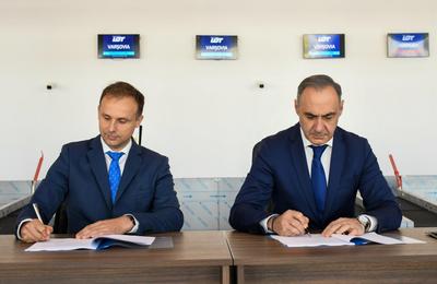 Consiliul Judeţean Bihor a încheiat un contract cu LOT Polish Airlines, pentru zboruri pe ruta Oradea – Varşovia, de patru ori pe săptămână / Cursele, din 3 iunie