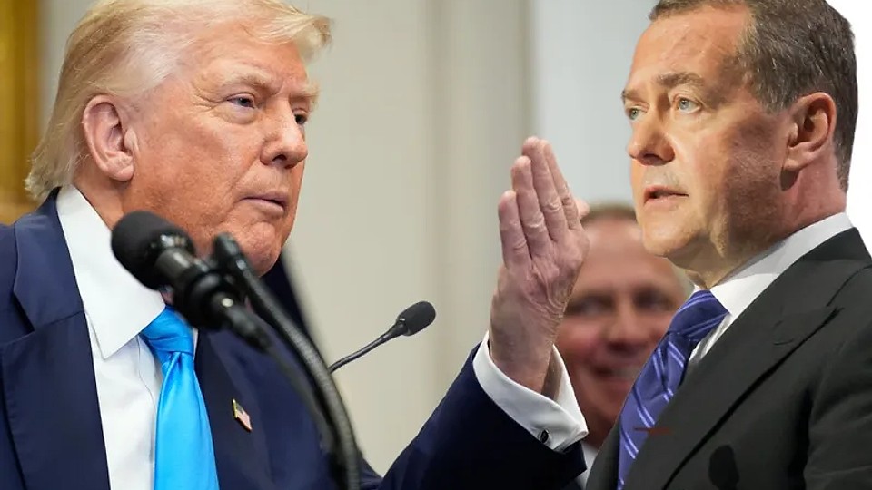 Trump îl amenință pe Medvedev: Măsoară-ți cuvintele, fost președinte eșuat. Intri pe un teren minat