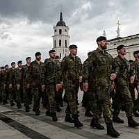 Germania duce tancuri și soldați în Europa, lângă Rusia, prima oară după al II-lea Război Mondial