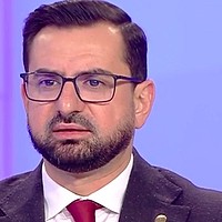Planul care lasă ulițele fără asfalt și satele fără apă: Adrian Chesnoiu trage semnalul de alarmă privind miliardele care ne-ar putea fi tăiate