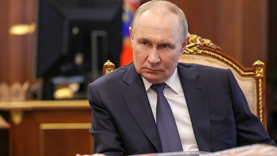 Putin nu clipește în fața ultimatului dat de Trump. Kremlinul își joacă cartea până la capăt în războiul din Ucraina