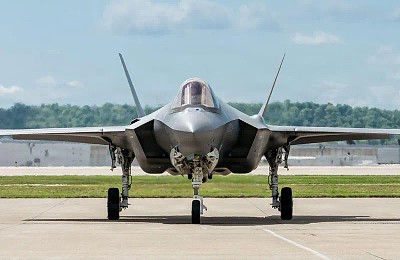 Pentagonul vrea să cumpere 85 avioane F-35 pentru 21.000.000.000$. Nu mai ajung pentru România care a comandat 32