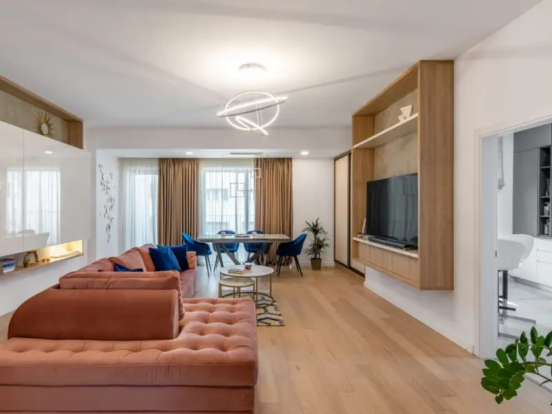 Artă și design într-un apartament modern-șic din București