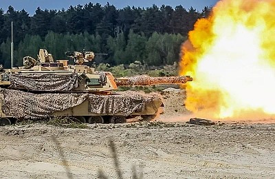 Statele Unite vor desfășura în România o unitate de trupe echipate cu tancuri Abrams. Distrug tot în Ucraina