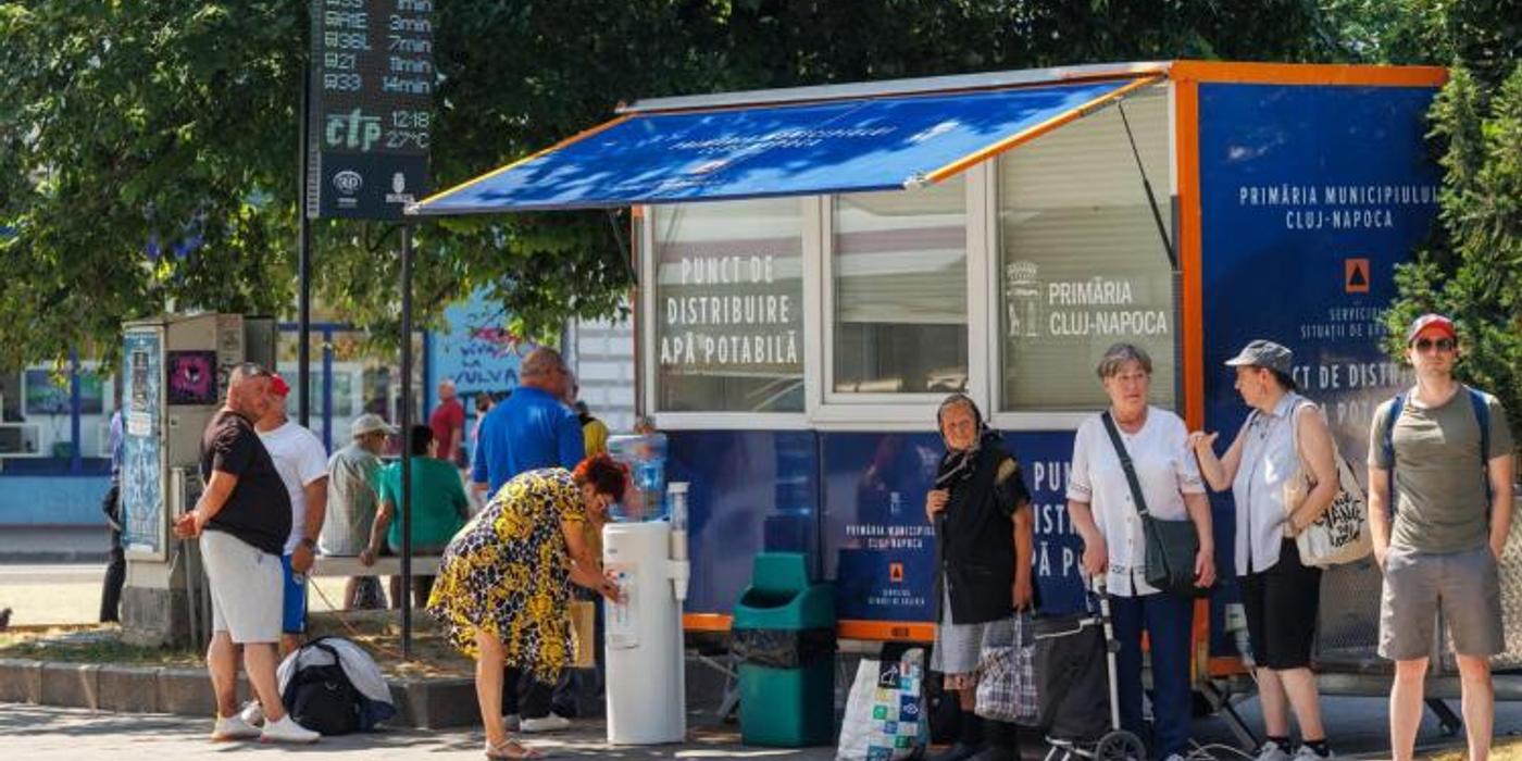 Puncte de hidratare, deschise în trei zone din Cluj-Napoca
