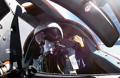 Ce au făcut piloții ruși să nu fie doborîți deasupra Estoniei. Un simplu gest i-a salvat