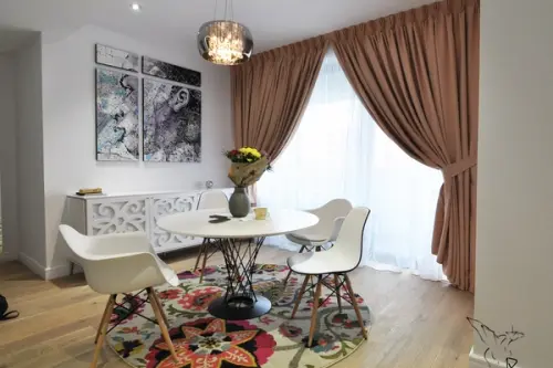 Amenajarea unui apartament de 50mp cu accente feminine