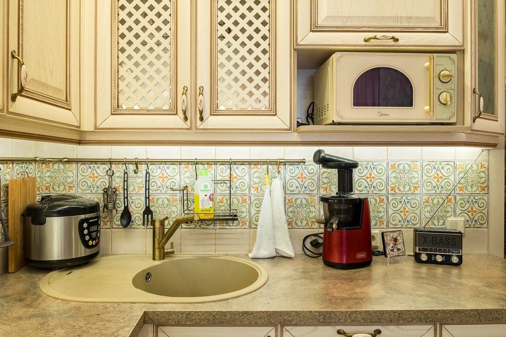 Eleganta si romantism  bucatarie amenajata in stil provensal