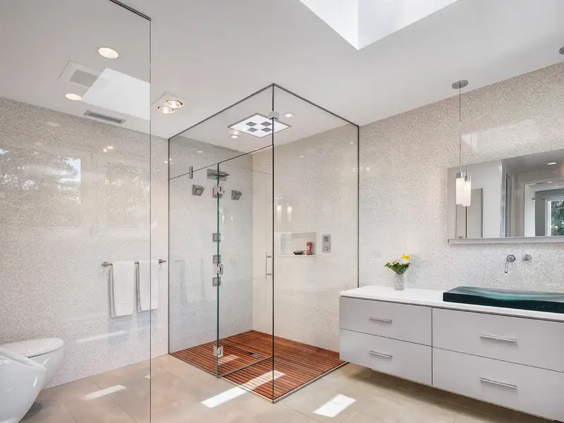 Cabina de dus Locul in care ne reincarcam bateriile. 30 de modele