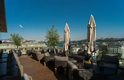 The Bank Roof Bar in Istanbul: Its Story