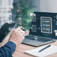 Cum simplifică digitalizarea sarcinile de zi cu zi pentru români