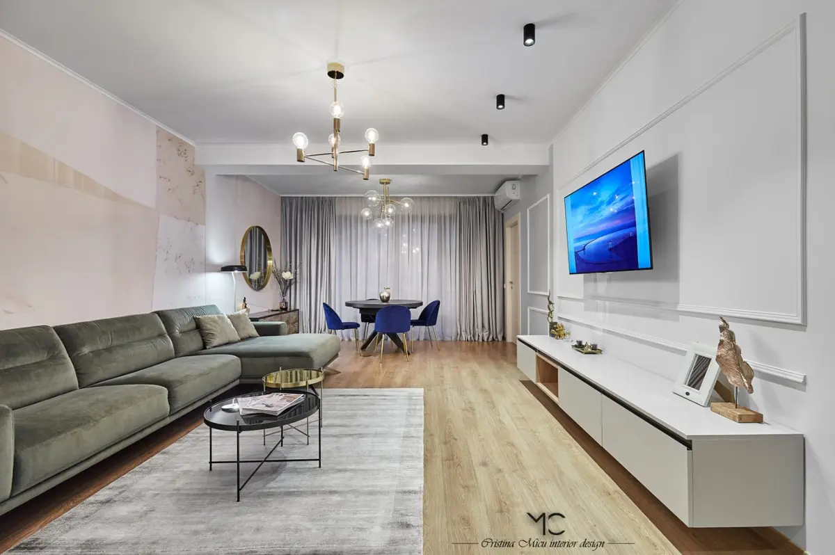 Apartament de trei camere modern amenajat in tonuri neutre cu accente de culori vibrante