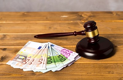 Românii nu contestă despăgubirile pentru expropriere. Statul oferă sume mult sub valoarea reală de piaţă