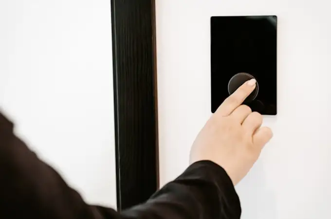 Modernizează-ți locuința cu soluții inteligente de conectivitate