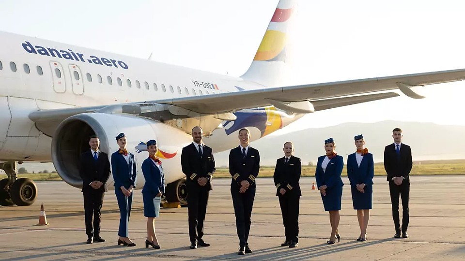 DAN AIR introduce zboruri către șase destinații noi din București și Bacău