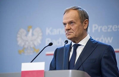 Donald Tusk, mesaj despre cum „Rusia se distrează”, văzându-l pe „pro-rusul George Simion” în Polonia. „Totul este clar”