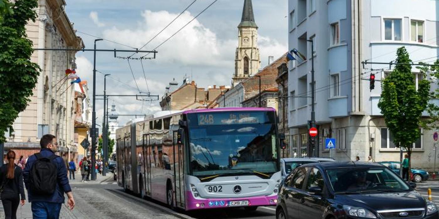 Aplicația Tranzy și panourile cu timpii de sosire în stație a autobuzelor nu vor funcționa până la ora 14, astăzi, 15 august