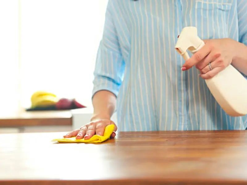 Top 6 sfaturi pentru alegerea celor mai bune soluții de curățare a mobilierului de bucătărie