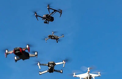 Ucraina folosește primul „zid de drone”, din Franța. Un câmp zburător de mine ce distruge bombele Rusiei