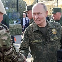 Despre război și pace: În doar câteva ore, Putin este așteptat să transmită un semnal major