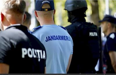 O mașină aflată pe avarii a fost zgâriată intenționat de un jandarm