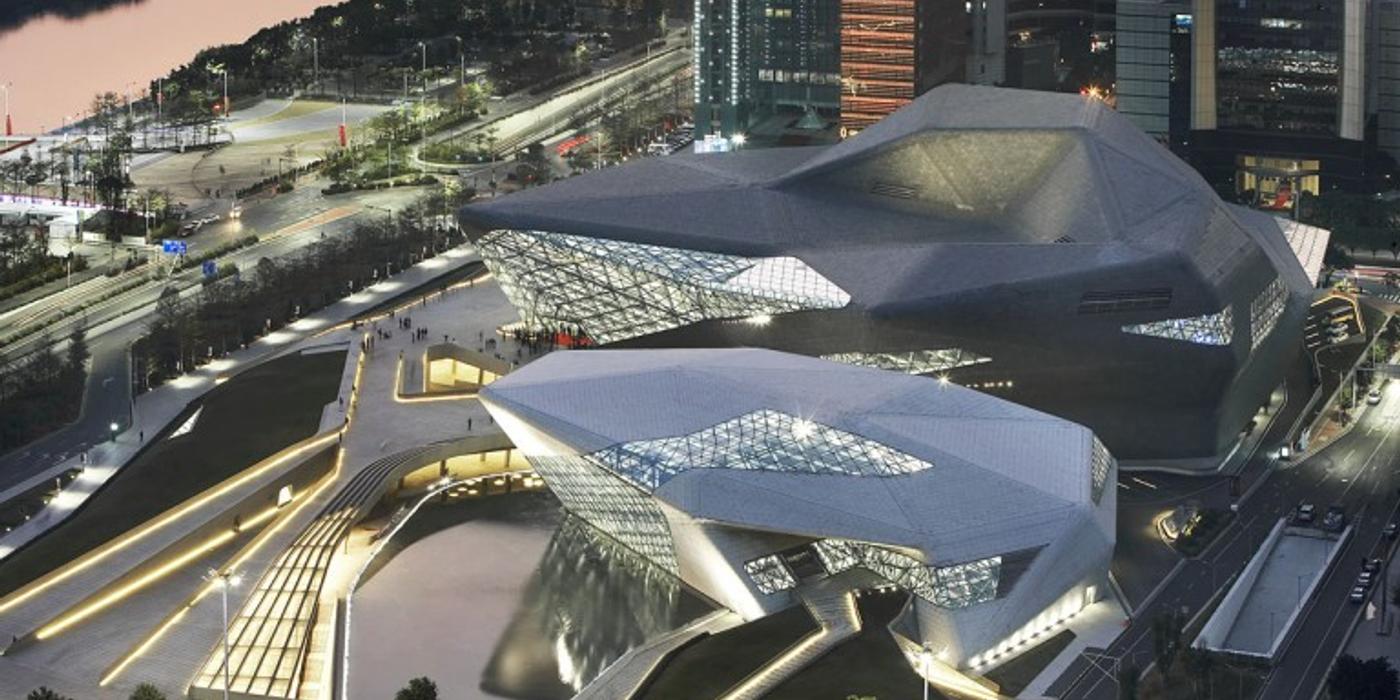 Zaha Hadid: Povestea lucrărilor sale arhitecturale impresionante