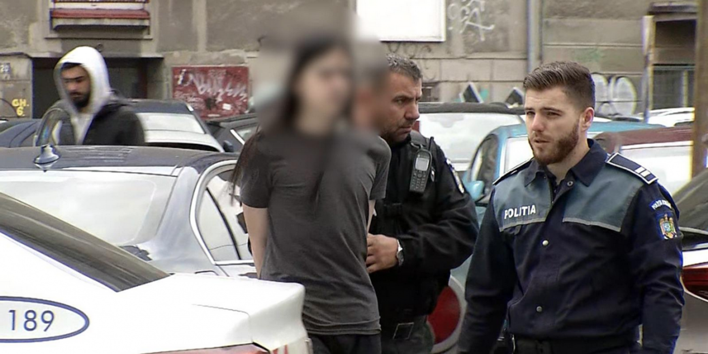 Un psiholog a analizat postura elevului din Capitală care și-a atacat profesoara cu un cuțit: „Stătea drept, părea mândru”