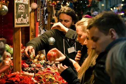 Bucharest Christmas Shopping – un targ de cadouri european la Romexpo