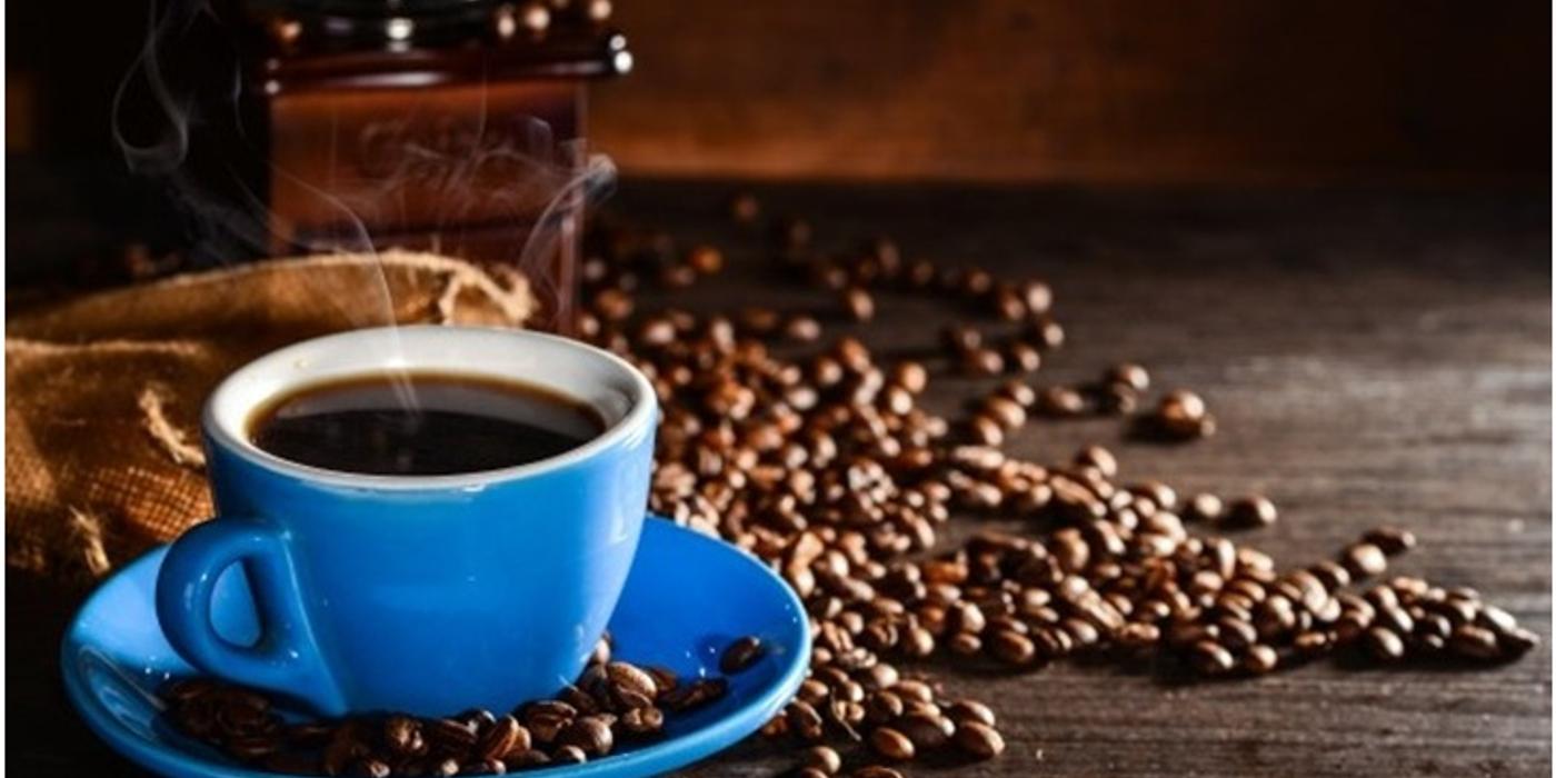 La o ceaşcă de cafea îndulcită de curiozităţi