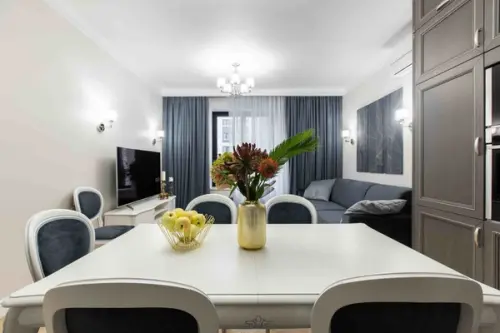 Influente clasice in amenajarea unui apartament de 3 camere si 67 mp