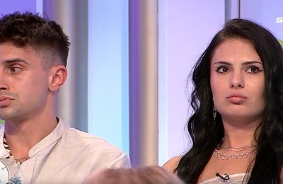 Maria s-a enervat după ce Adrian a imitat zgomotele făcute de ea în grădină. Ce i-a zis băiatului