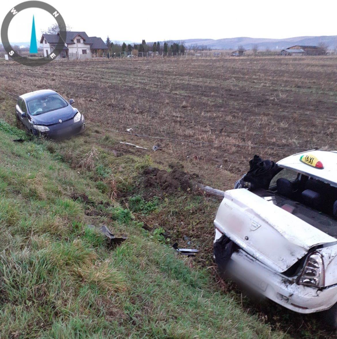 Două mașini, implicate joi dimineața într-un accident rutier în localitatea Mintiu Gherlii