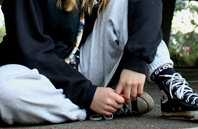 România Europeană | O adolescentă din Tulcea și-a pus capăt zilelor cel mai probabil din cauza sărăciei. Vecinii spun că familia nu mai avea nici lemne de foc și nici mâncare