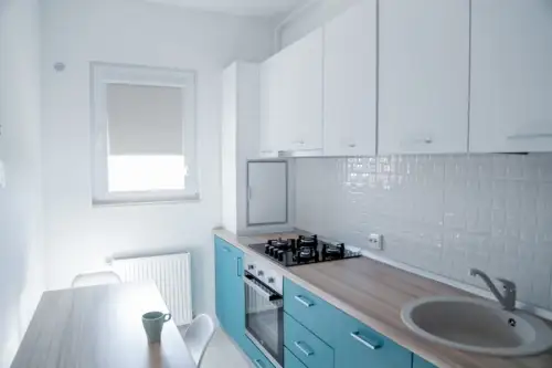 Garsoniera cu amenajare adaptata spatiului mic