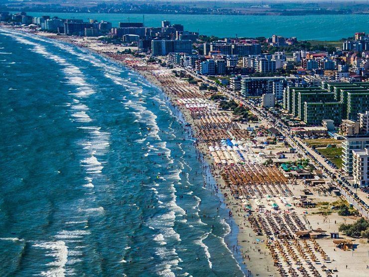 CFR introduce trenuri directe spre litoral, în perioada 27/28 aprilie – 1/2 mai 2023, din mai multe zone ale ţării
