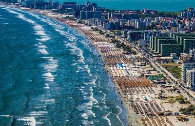 IRI Travel: Sezonul estival 2023 aduce pentru litoralurile românesc şi bulgăresc reduceri early booking de până la 50%. Rezervările arată că 2023 va fi un an record pentru litoralurile românesc şi bulgăresc