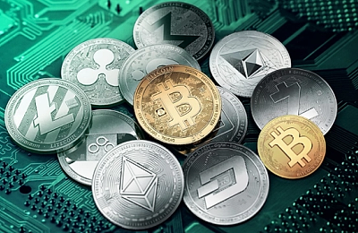 Furturile de criptomonede ating niveluri record în 2025